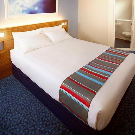 Travelodge Cardiff M4 Exterior foto