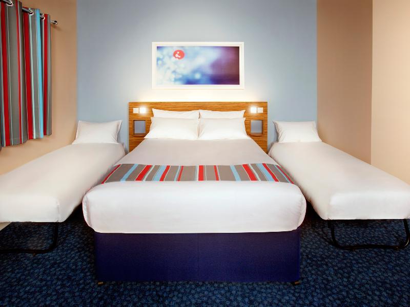 Travelodge Cardiff M4 Exterior foto